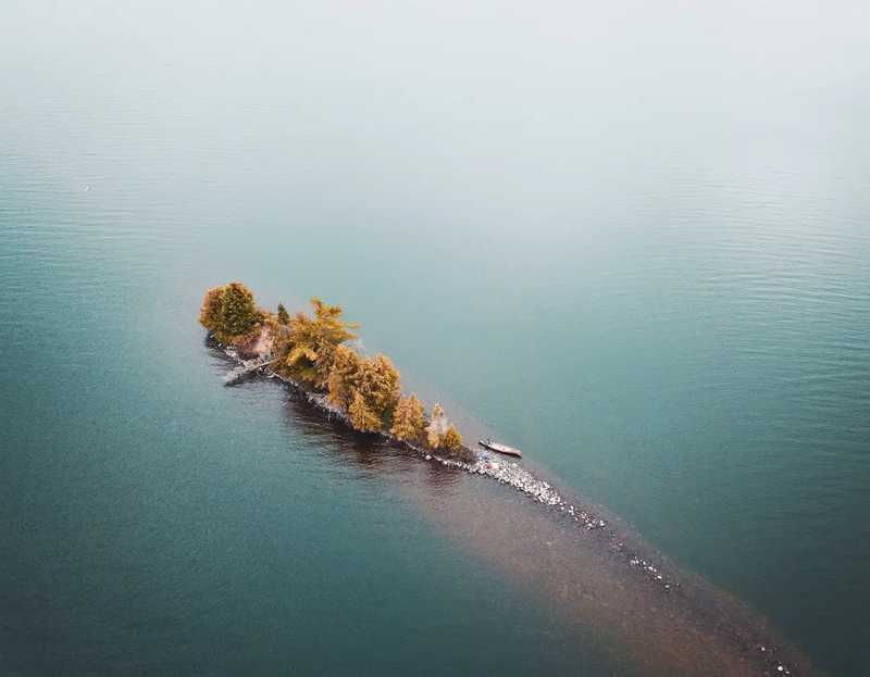 不過另一家銀行信貸部負(fù)責(zé)人也表示個(gè)別客戶會(huì)存在客觀